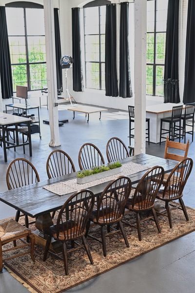 HR Studio Productions