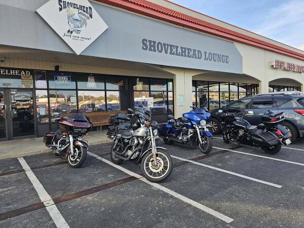 Shovelhead Lounge