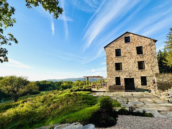 The Ruins at Sassafras Farm