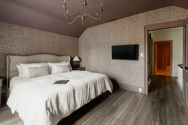 Auburn Lake House LLC