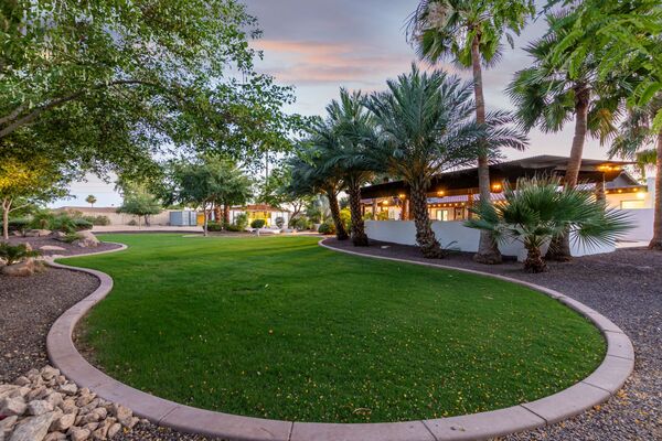 99 Palms Event and vacation rental