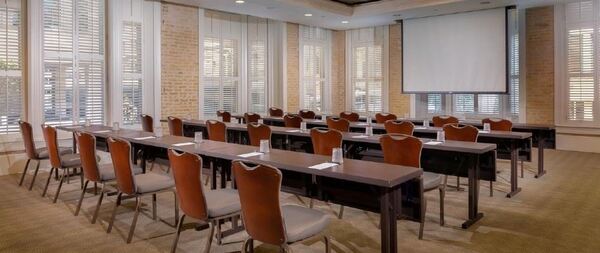 Hotel Valencia Riverwalk