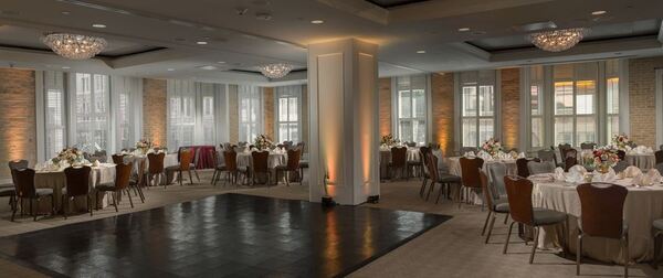 Hotel Valencia Riverwalk