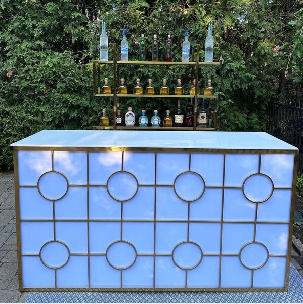 DrinksOnSam (Premium Mobile Bar & Cocktail Catering Services)