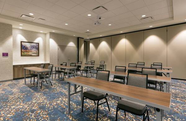 Home2 Suites by Hilton Charlotte Belmont