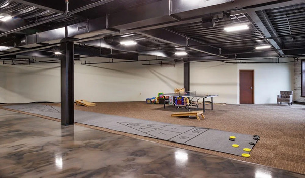 The Cellar At Houston Run