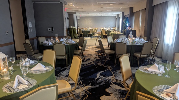 DoubleTree by Hilton Tampa Rocky Point Waterfront