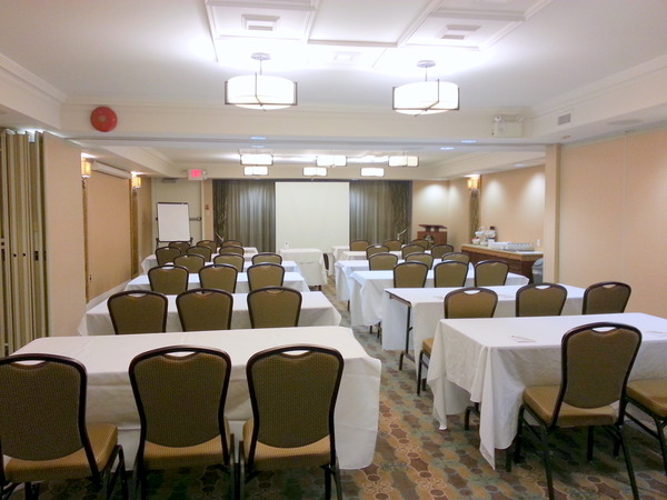 Best Western Plus Langley Inn