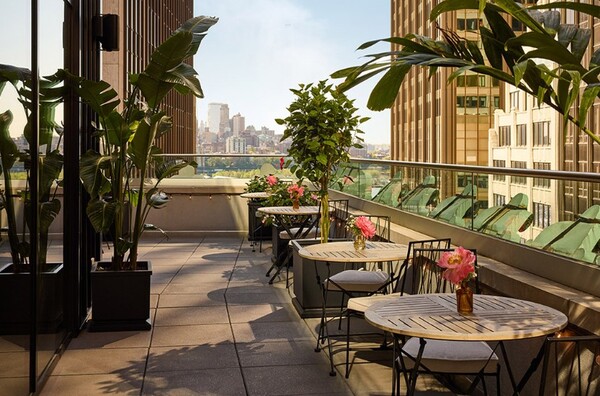 The Wall Street Hotel