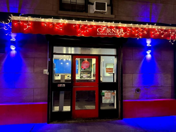 The Corner Lounge Bistro