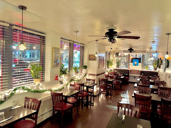 The Corner Lounge Bistro