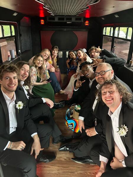 Great White Limo Llc