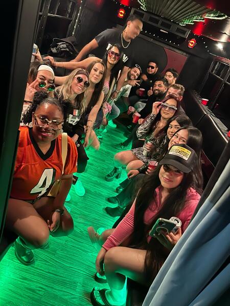 Great White Limo Llc