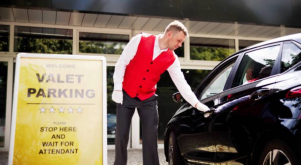 Universal Valet & Transportation