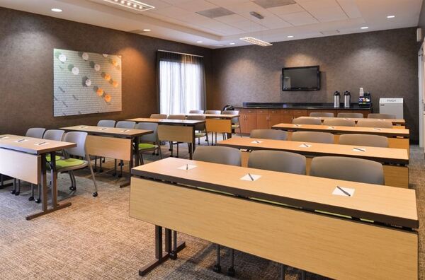 SpringHill Suites Corona Riverside