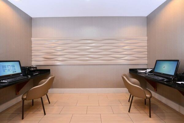 SpringHill Suites Corona Riverside