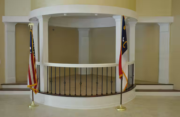 DoubleTree by Hilton Hotel Fayetteville