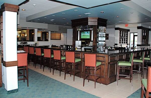 DoubleTree by Hilton Hotel Fayetteville