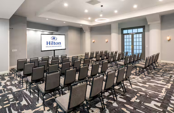 Hilton Dallas Lincoln Centre