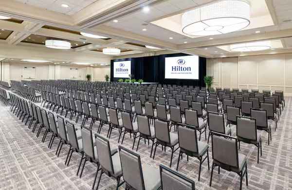 Hilton Dallas Lincoln Centre