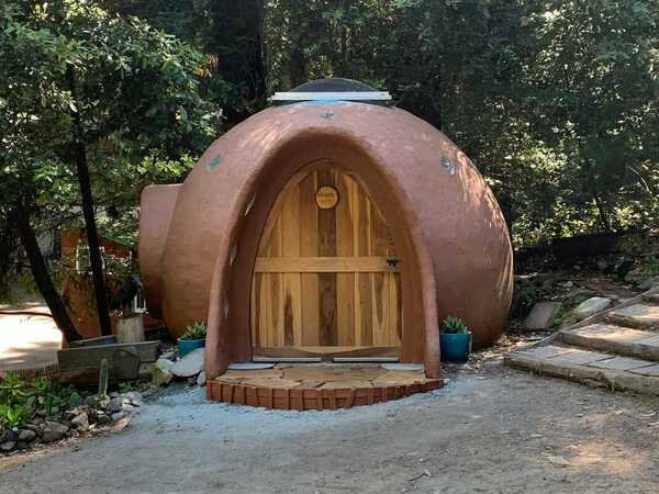 Glampground Redwood Retreat
