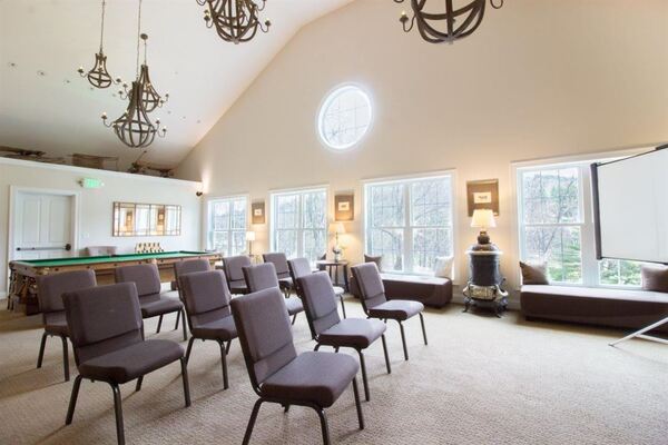 506 On The River Inn