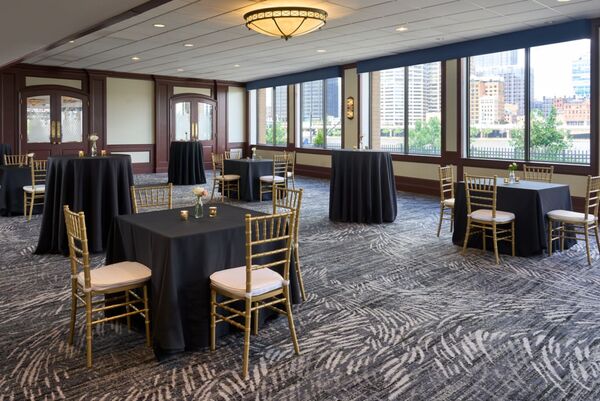 Sheraton Station Square