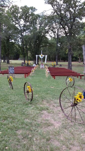 Lone Oak Ranch And Retreat