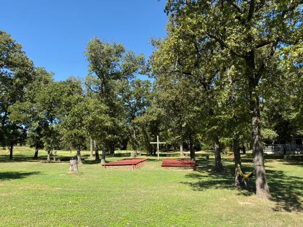 Lone Oak Ranch And Retreat