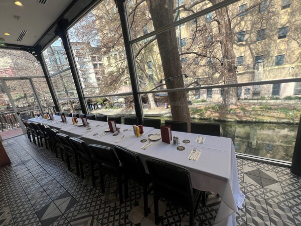 Hard Rock Cafe San Antonio