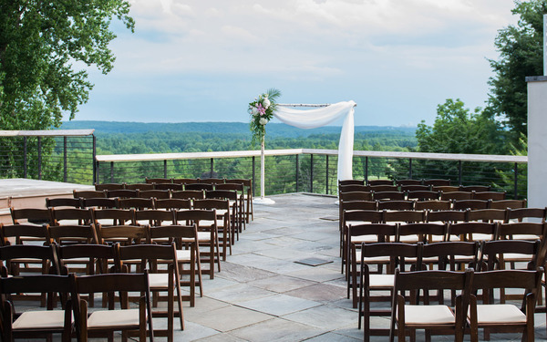 Eagle's Nest Country Club