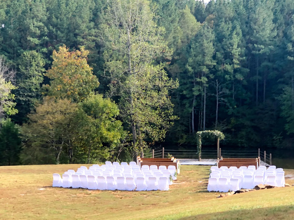 Pine Knoll Farms and Event Center