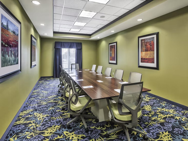 Holiday Inn Express and Suites