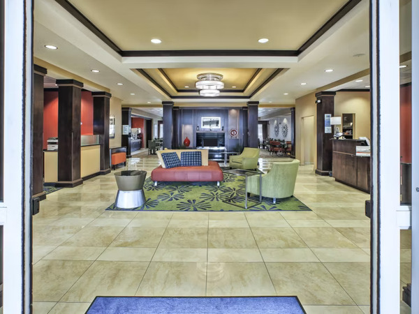 Holiday Inn Express and Suites