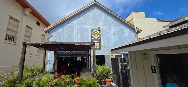 808 OLD TOWN BISTRO