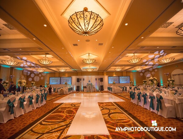 DoubleTree Suites by Hilton Hotel Anaheim Resort - Convention Center