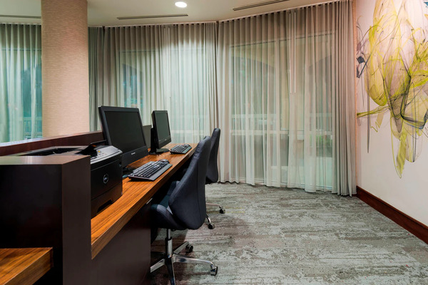 Courtyard Fort Myers at I-75 & Gulf Coast Town Center