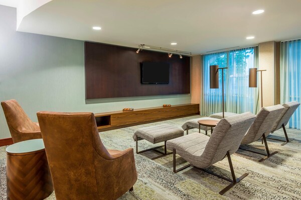 Courtyard Fort Myers at I-75 & Gulf Coast Town Center