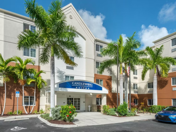 Candlewood Suites Fort Myers/Sanibel Island