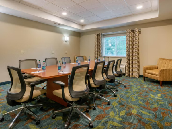 Candlewood Suites Fort Myers/Sanibel Island