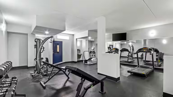 Spark by Hilton Lexington/Hamburg