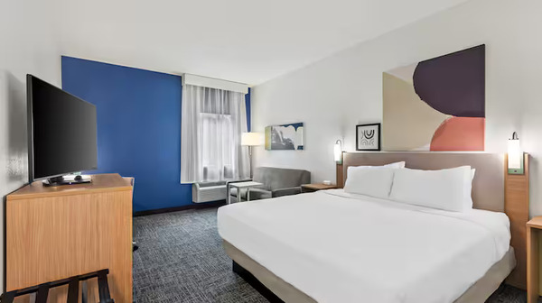 Spark by Hilton Lexington/Hamburg