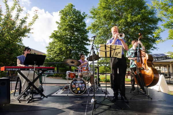 Alex Victtoria Events