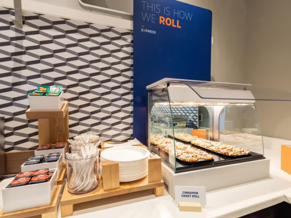 Holiday Inn Express & Suites Lavonia