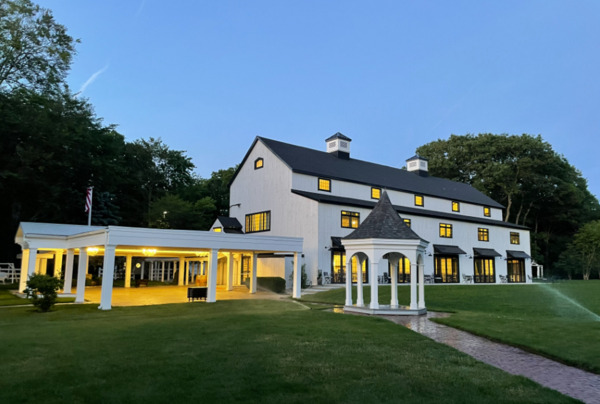 Five Bridge Inn Bed & Breakfast - Rehoboth