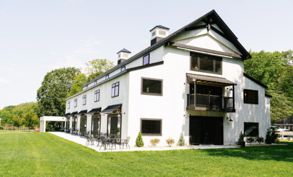 Five Bridge Inn Bed & Breakfast - Rehoboth