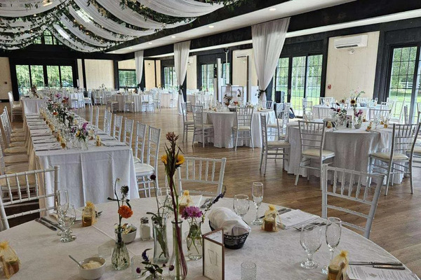 Five Bridge Inn Bed & Breakfast - Rehoboth