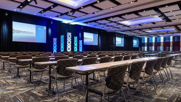 Q Center | Conference & Meeting Center