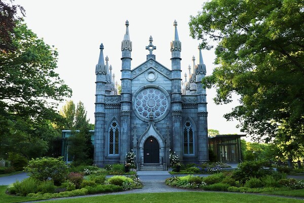 Friends of Mount Auburn