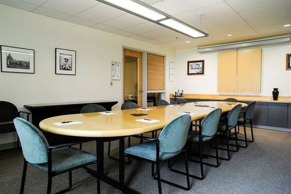 Tamástslikt Cultural Institute